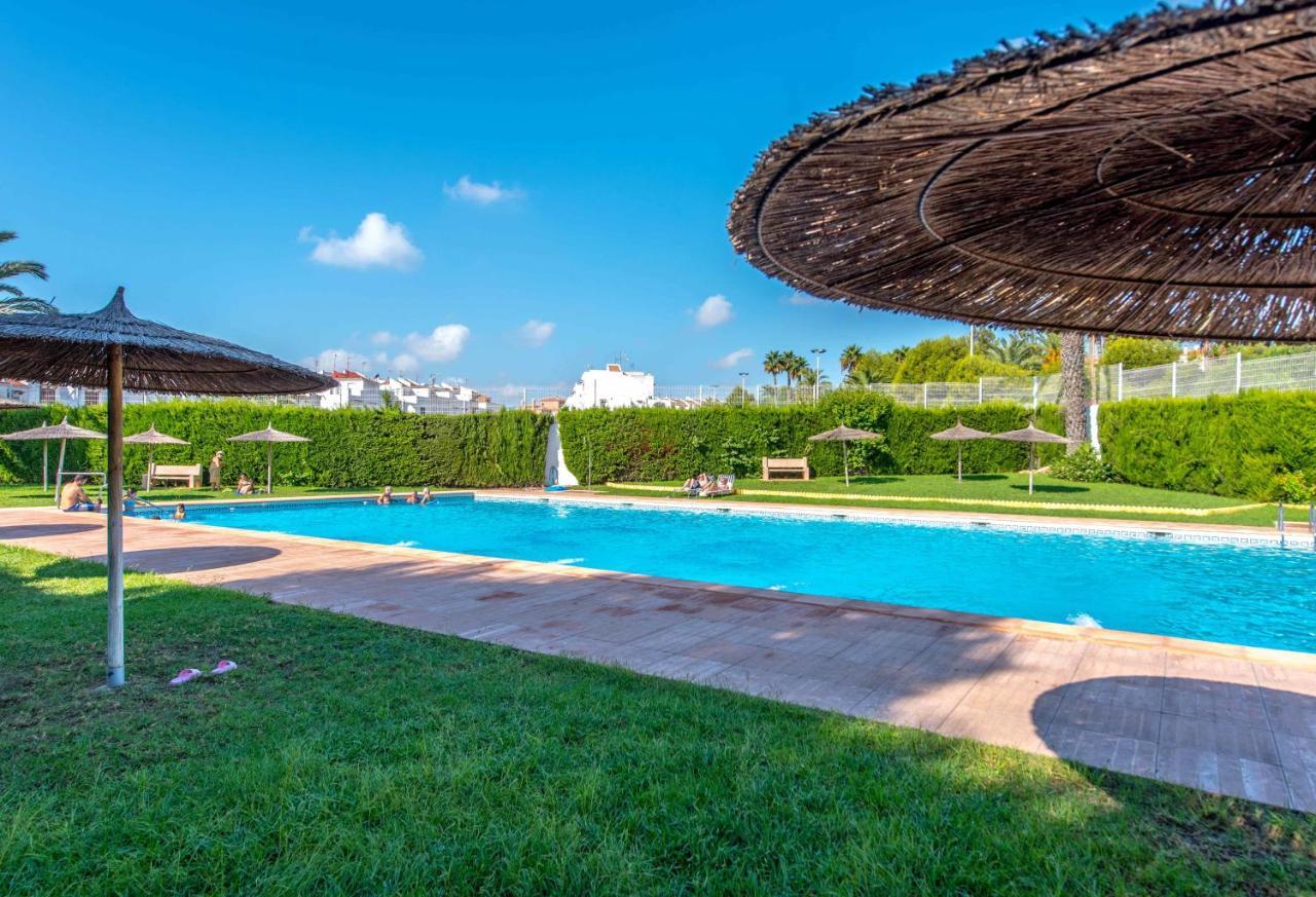 Marina Apartament Torrevieja Eksteriør bilde