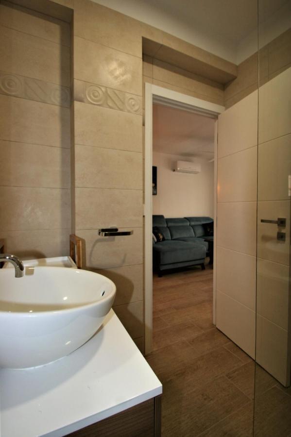 Marina Apartament Torrevieja Eksteriør bilde