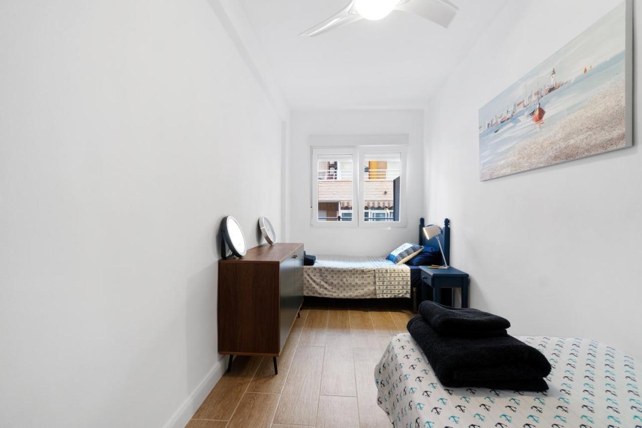 Marina Apartament Torrevieja Eksteriør bilde